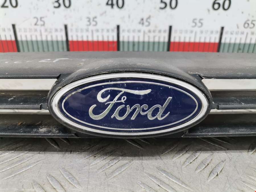 95AB8200AB Решетка радиатора Ford Escort 6 (1995-2000) Хетчбэк 5дв. 1998г. | Фото № 2 95AB8200AB Решетка радиатора Ford Escort 6 (1995-2000) Хетчбэк 5дв. 1998г. - Фото 2