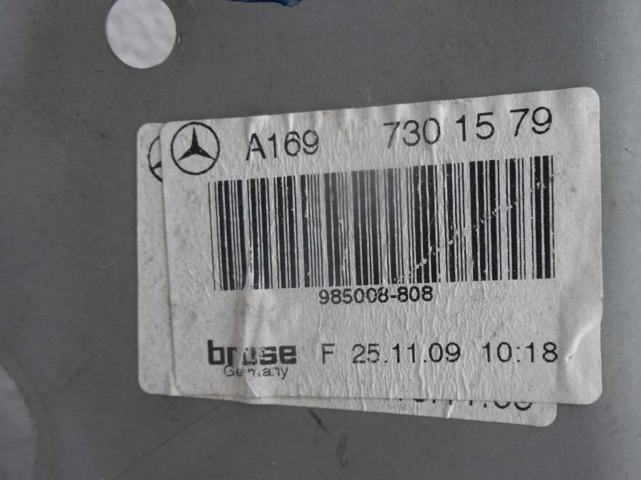 1697301579 Стеклоподъемник задний левый  Mercedes A-klasse Хэтчбек 2008г. | Фото № 4  1697301579 Стеклоподъемник задний левый  Mercedes A-klasse Хэтчбек 2008г. - Фото 4