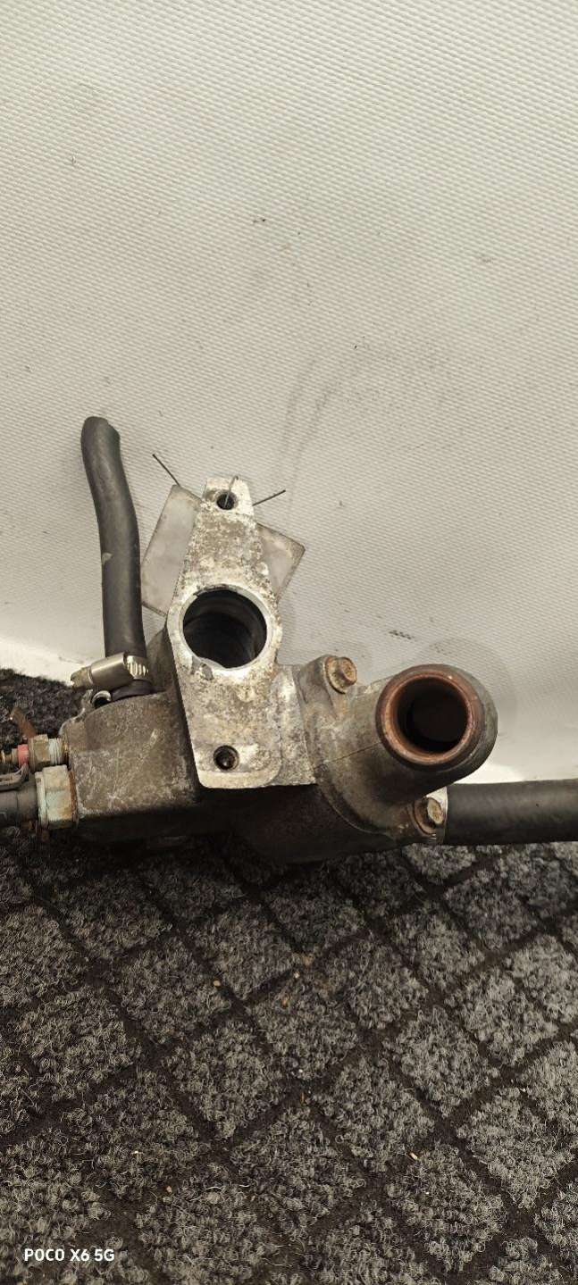 Корпус термостата Daewoo Matiz M150 рест. хэтчбек 2003г. | Фото № 2 Корпус термостата Daewoo Matiz M150 рест. хэтчбек 2003г. - Фото 2