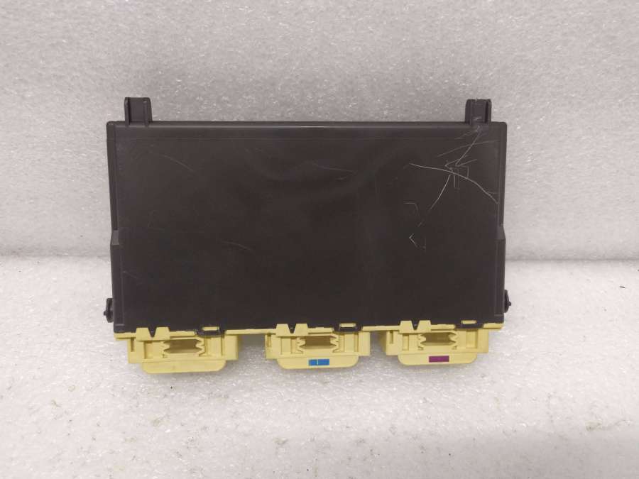 A2059009908 Блок управления сиденьем Mercedes C W205 2016г. | Фото № 3 A2059009908 Блок управления сиденьем Mercedes C W205 2016г. - Фото 3