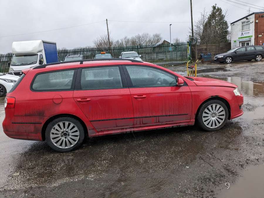 968738 Ступица (кулак цапфа) передняя левая Volkswagen Passat 6 (2005-2010) Универсал 2010г. | Фото № 12 968738 Ступица (кулак цапфа) передняя левая Volkswagen Passat 6 (2005-2010) Универсал 2010г. - Фото 12