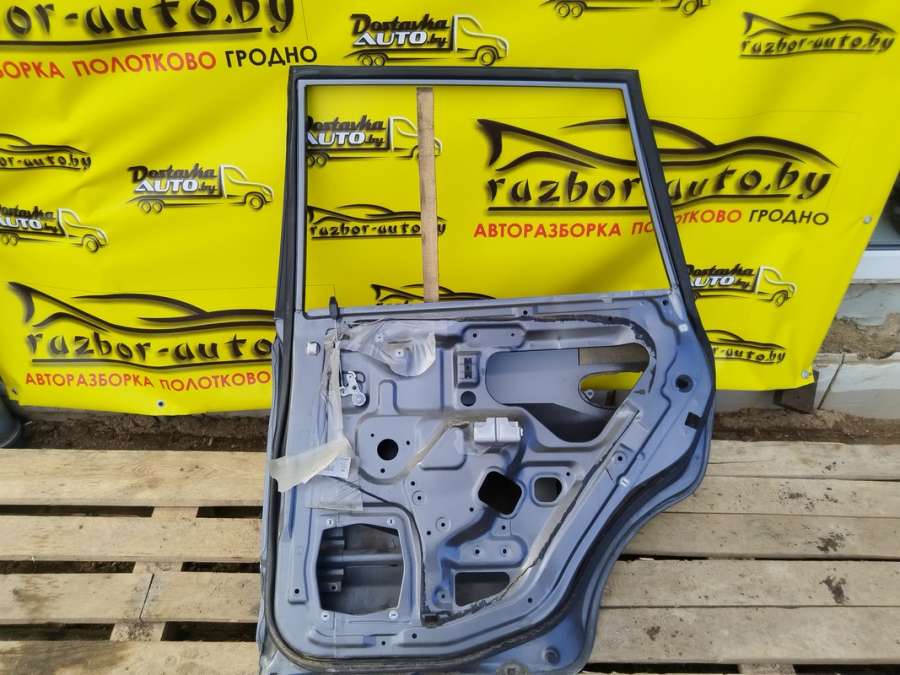 Дверь задняя правая Mitsubishi Space Star Минивэн 2000г. | Фото № 4 Дверь задняя правая Mitsubishi Space Star Минивэн 2000г. - Фото 4