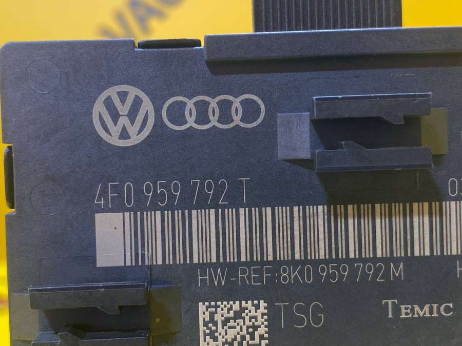 4F0959792T Блок управления двери Audi Audi Q7 4L рест. 2014 0000г. | Фото № 2 4F0959792T Блок управления двери Audi Audi Q7 4L рест. 2014 0000г. - Фото 2