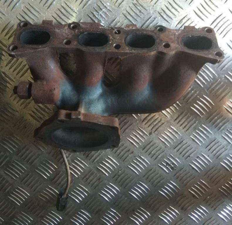 Коллектор выпускной  Mazda Premacy 1999г. | Фото № 2   Коллектор выпускной  Mazda Premacy 1999г. - Фото 2