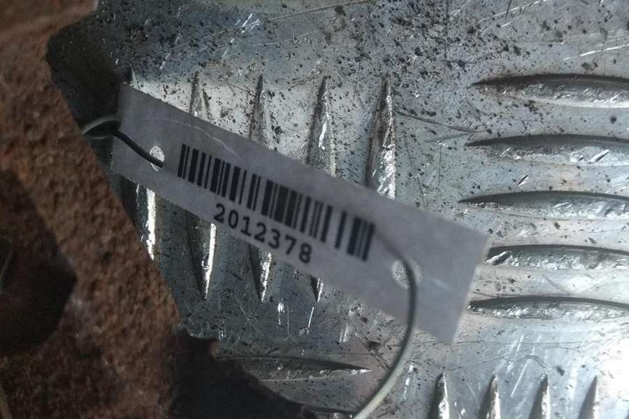 Коллектор выпускной  Mazda Premacy 1999г. | Фото № 3   Коллектор выпускной  Mazda Premacy 1999г. - Фото 3