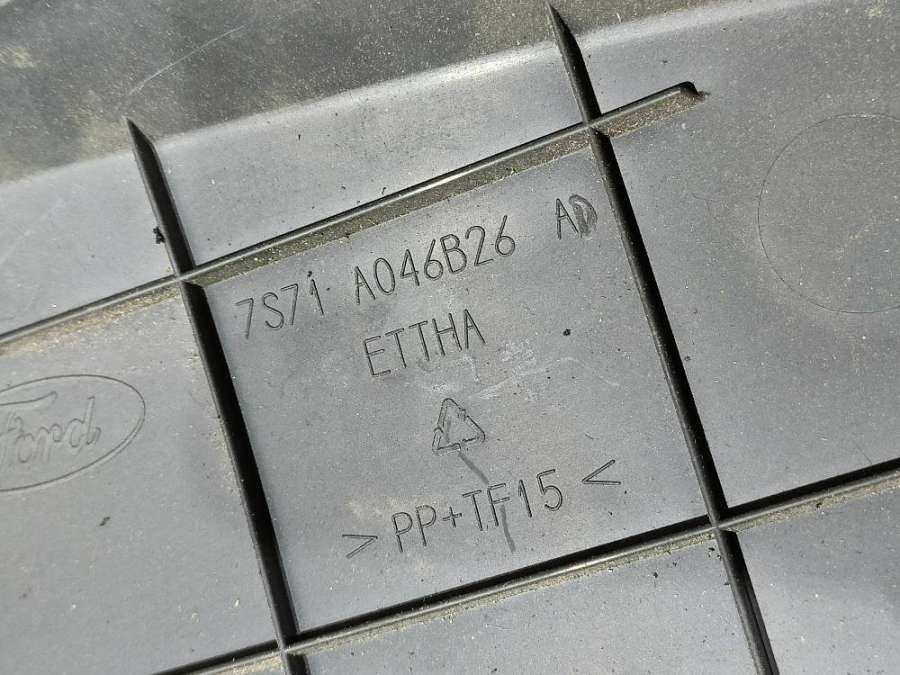 7S7A046B26 Накладка декоративная центральной консоли  Ford Mondeo 4 2009г. | Фото № 3  7S7A046B26 Накладка декоративная центральной консоли  Ford Mondeo 4 2009г. - Фото 3