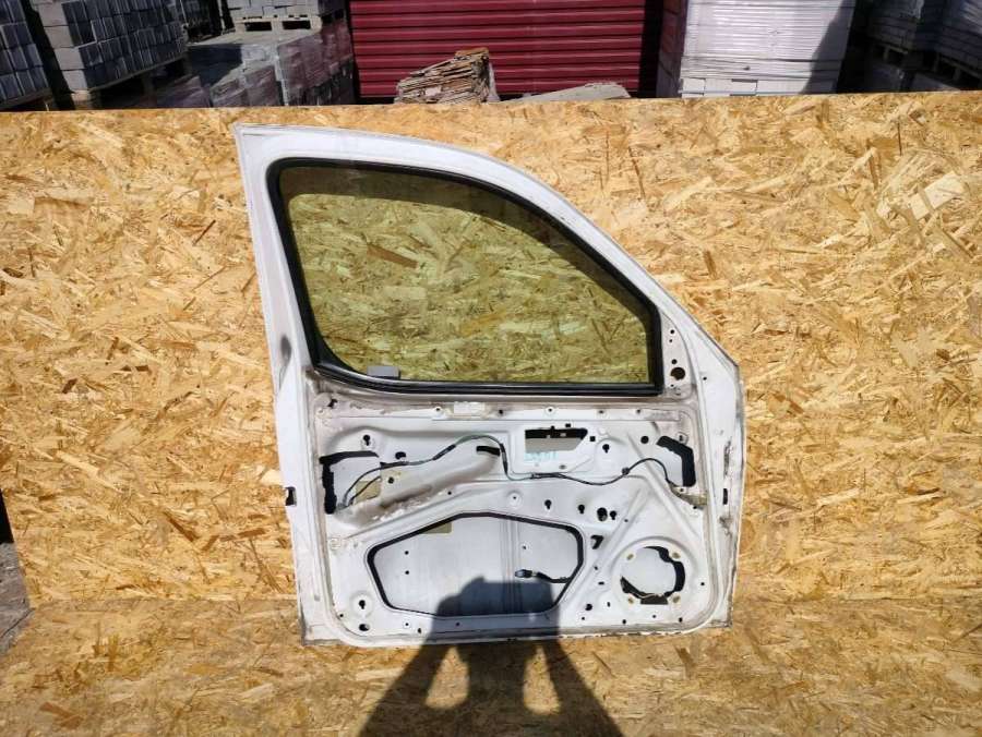 Дверь передняя левая Citroen Berlingo M59 рест. фургон 2005г. | Фото № 6 Дверь передняя левая Citroen Berlingo M59 рест. фургон 2005г. - Фото 6