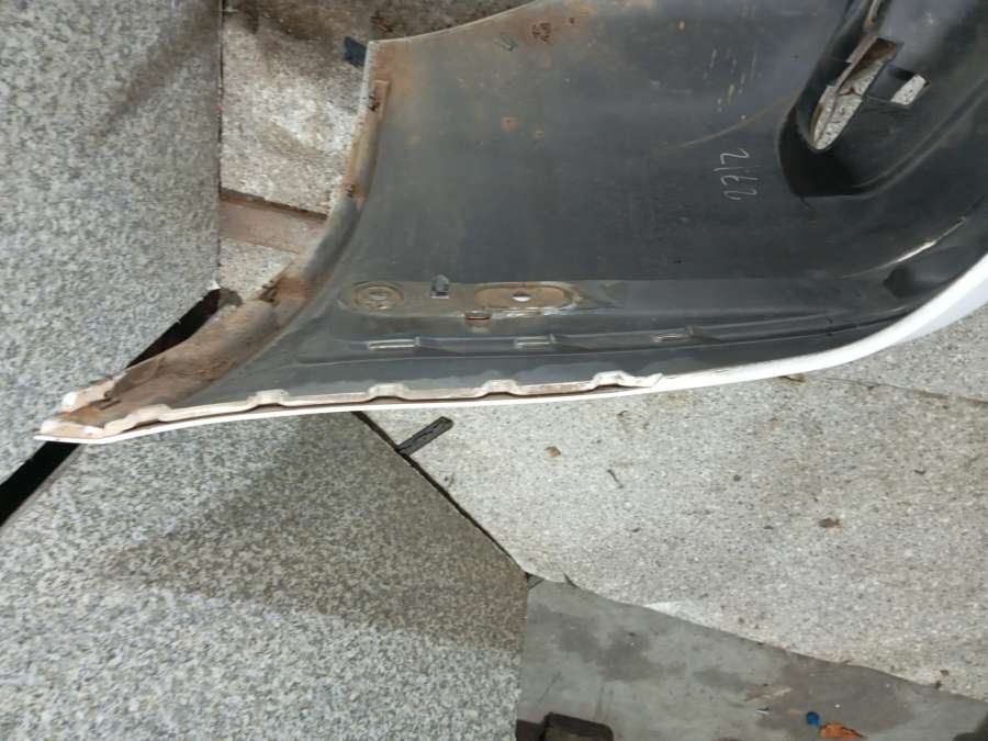 Бампер передний Skoda Octavia (A4) 2006г. | Фото № 7 Бампер передний Skoda Octavia (A4) 2006г. - Фото 7