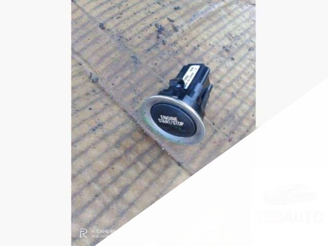 84179562 Кнопка запуска двигателя Chevrolet Equinox 2018г. | Фото № 1 84179562 Кнопка запуска двигателя Chevrolet Equinox 2018г. - Фото 1