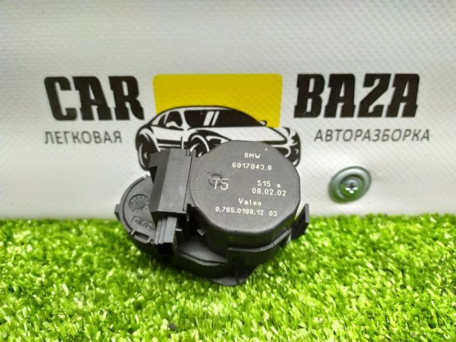 69179439 Моторчик привода заслонок отопителя BMW 5 E39 2003г. | Фото № 2 69179439 Моторчик привода заслонок отопителя BMW 5 E39 2003г. - Фото 2
