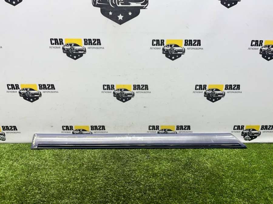 8773228600 Молдинг двери задней правой Hyundai Lantra I 1994г. | Фото № 1 8773228600 Молдинг двери задней правой Hyundai Lantra I 1994г. - Фото 1