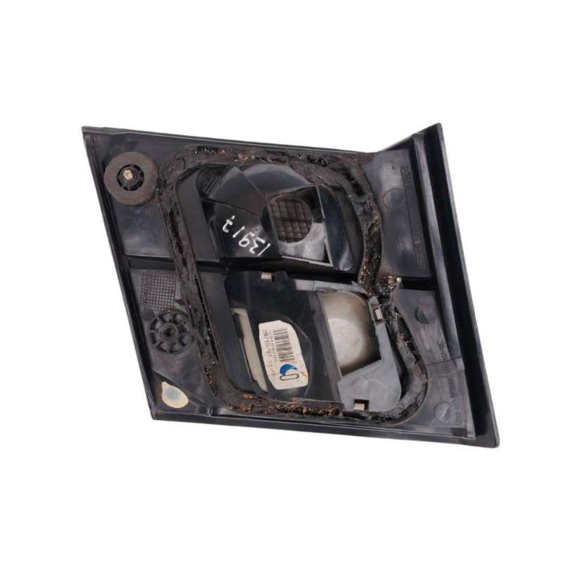 23180204 Фонарь крышки багажника правый Nissan Primera P11 1997г. | Фото № 3 23180204 Фонарь крышки багажника правый Nissan Primera P11 1997г. - Фото 3