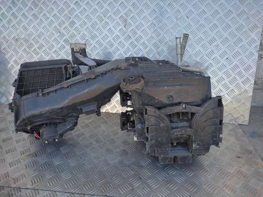 Корпус печки Audi A6 C5 (S6,RS6) 2002г. | Фото № 1 Корпус печки Audi A6 C5 (S6,RS6) 2002г. - Фото 1