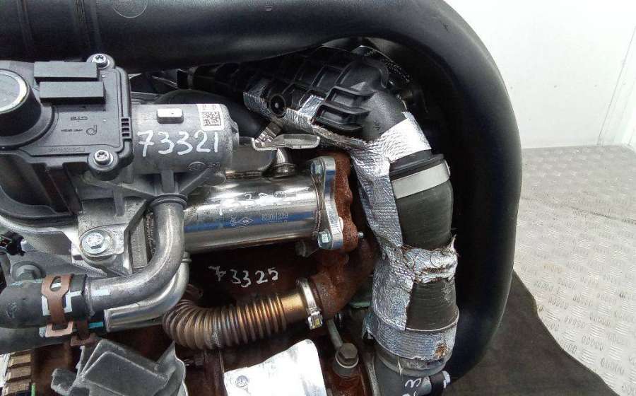 Патрубок интеркулера Renault Clio 2012г. | Фото № 1 Патрубок интеркулера Renault Clio 2012г. - Фото 1