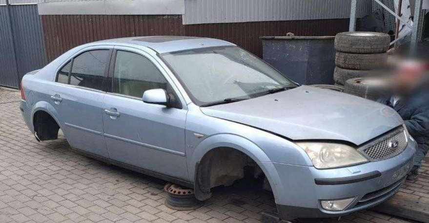 6S7Q9D280AA Топливная рампа Ford Mondeo 3 2003г. | Фото № 9 6S7Q9D280AA Топливная рампа Ford Mondeo 3 2003г. - Фото 9