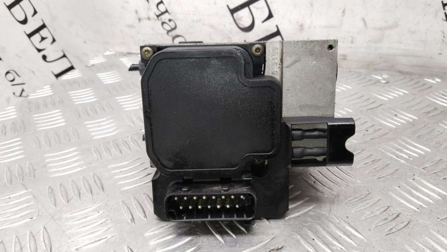 8E0614111T Блок ABS Audi A6 2002г. | Фото № 3 8E0614111T Блок ABS Audi A6 2002г. - Фото 3