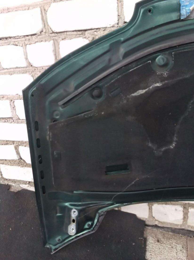 Капот SEAT Alhambra минивэн 2003г. | Фото № 6 Капот SEAT Alhambra минивэн 2003г. - Фото 6