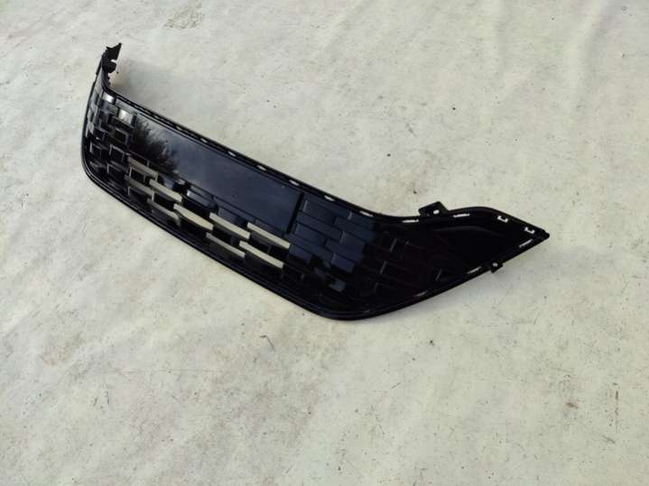 86351-Q0AB0 Решетка радиатора Hyundai Bayon 1 поколение (2021-2024) 2021г. | Фото № 2 86351-Q0AB0 Решетка радиатора Hyundai Bayon 1 поколение (2021-2024) 2021г. - Фото 2