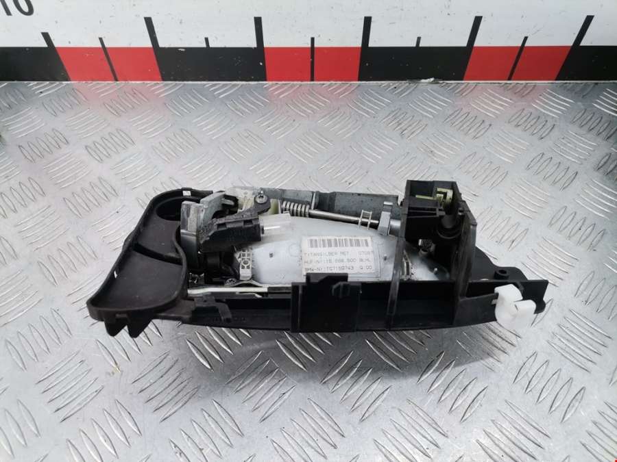 7159743 Ручка двери наружная передняя левая BMW 7-Series (E65/E66) (2001-2008) Седан 2007г. | Фото № 3 7159743 Ручка двери наружная передняя левая BMW 7-Series (E65/E66) (2001-2008) Седан 2007г. - Фото 3