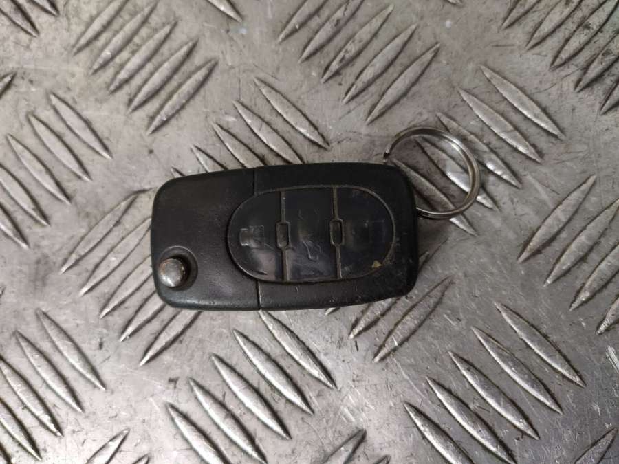 4D0837231K Ключ Audi A6 Allroad C5 2004г. | Фото № 2 4D0837231K Ключ Audi A6 Allroad C5 2004г. - Фото 2