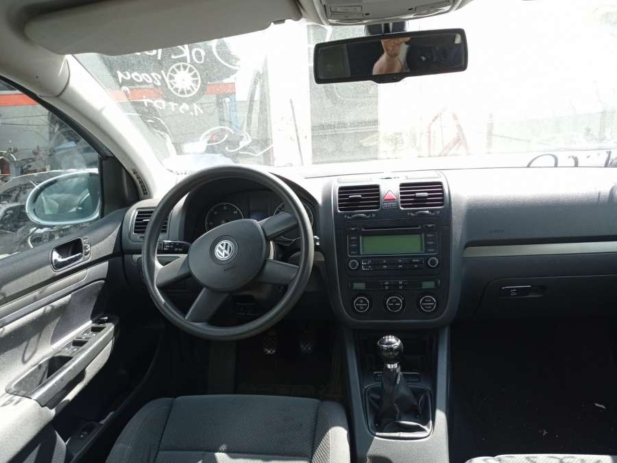 Суппорт передний правый Volkswagen Golf 5 (2003-2008) Хетчбэк 5дв. 2004г. | Фото № 13 Суппорт передний правый Volkswagen Golf 5 (2003-2008) Хетчбэк 5дв. 2004г. - Фото 13