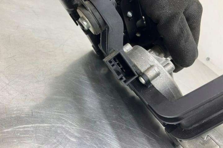 1397220 Моторчик стеклоочистителя фар BMW 3 E90/E91/E92/E9 (2005-201) 2005г. | Фото № 5 1397220 Моторчик стеклоочистителя фар BMW 3 E90/E91/E92/E9 (2005-201) 2005г. - Фото 5