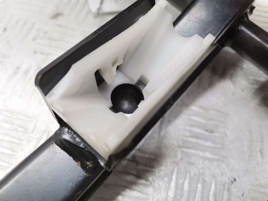 7L0723031 Педаль тормоза Volkswagen Touareg 1 (2002-2010) Внедорожник 5дв. 2006г. | Фото № 8 7L0723031 Педаль тормоза Volkswagen Touareg 1 (2002-2010) Внедорожник 5дв. 2006г. - Фото 8