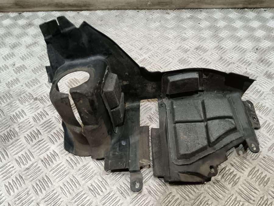 7070193 Защита рулевой рейки BMW 7 E65/E66 2004г. | Фото № 5 7070193 Защита рулевой рейки BMW 7 E65/E66 2004г. - Фото 5