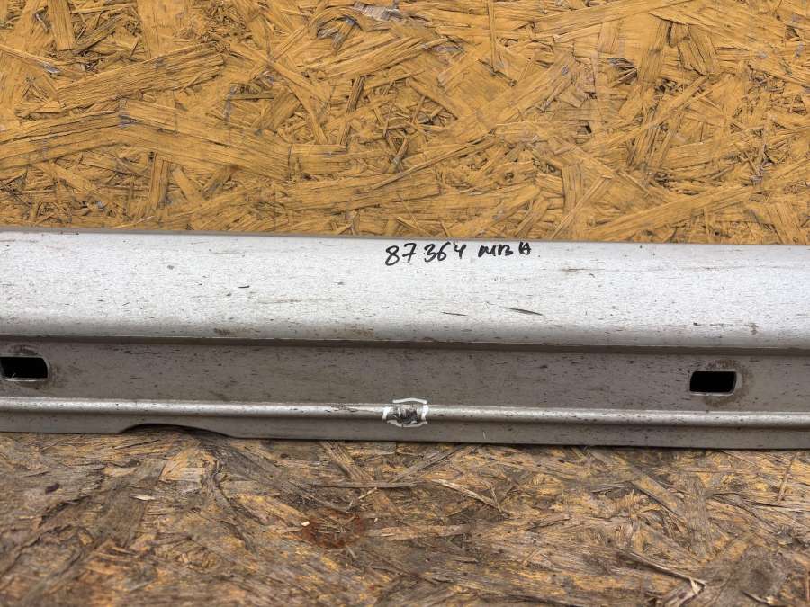 A1696101908 Накладка на порог наружная левая  Mercedes A W169 2 поколение (2004-2008) хэтчбек 2008г. | Фото № 10  A1696101908 Накладка на порог наружная левая  Mercedes A W169 2 поколение (2004-2008) хэтчбек 2008г. - Фото 10