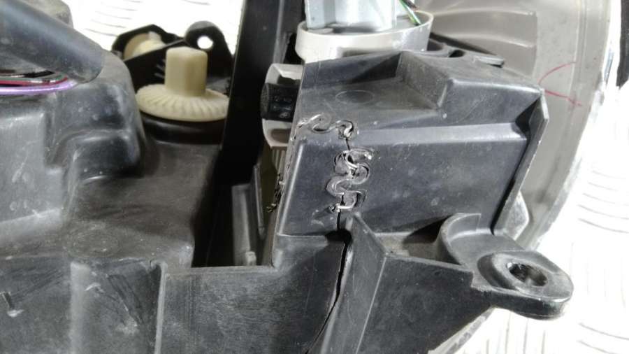 26010BN011 Фара правая Nissan Almera 2002г. | Фото № 4 26010BN011 Фара правая Nissan Almera 2002г. - Фото 4