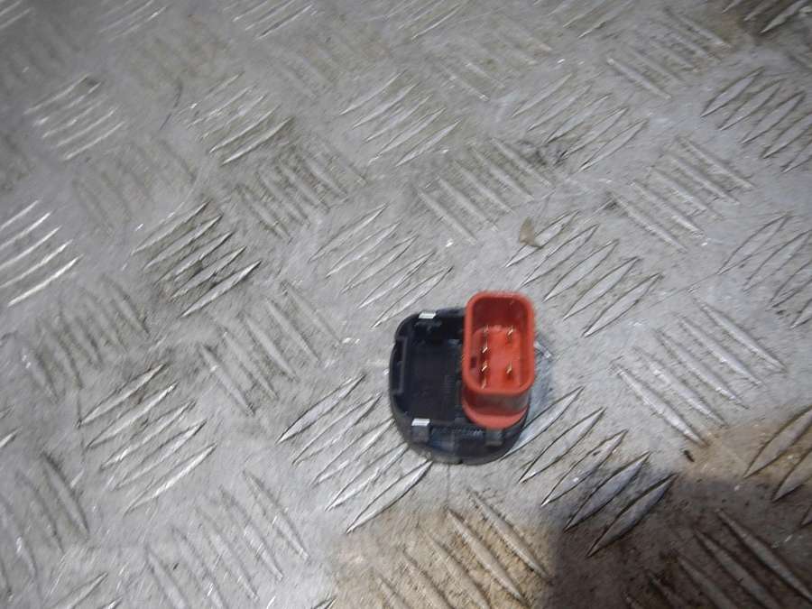 96FG14529AB Кнопка стеклоподъемника  Ford Fusion 0000г. | Фото № 3  96FG14529AB Кнопка стеклоподъемника  Ford Fusion 0000г. - Фото 3