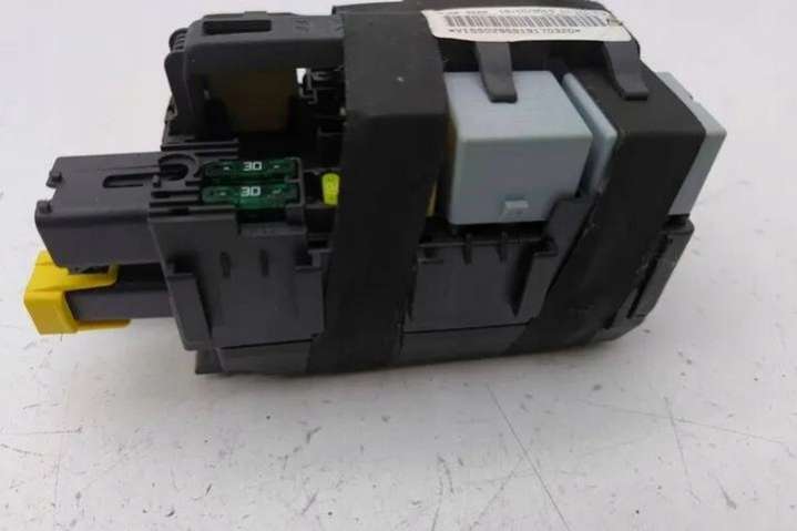 9666232680 Блок предохранителей Citroen C4 2 поколение (2011-2024) 2011г. | Фото № 6 9666232680 Блок предохранителей Citroen C4 2 поколение (2011-2024) 2011г. - Фото 6