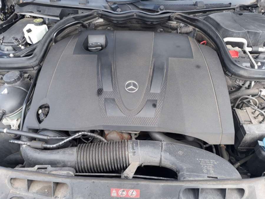 Ручка двери наружная задняя левая Mercedes C-Class (W204) (2006-2015) Седан 2008г. | Фото № 12 Ручка двери наружная задняя левая Mercedes C-Class (W204) (2006-2015) Седан 2008г. - Фото 12