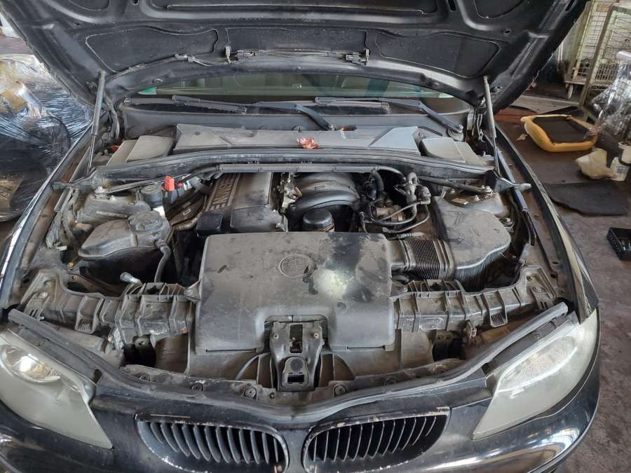 Ручка двери наружная задняя правая BMW 1-Series (E81/E82/E87/E88) (2004-2014) Хетчбэк 5дв 2006г. | Фото № 8 Ручка двери наружная задняя правая BMW 1-Series (E81/E82/E87/E88) (2004-2014) Хетчбэк 5дв 2006г. - Фото 8