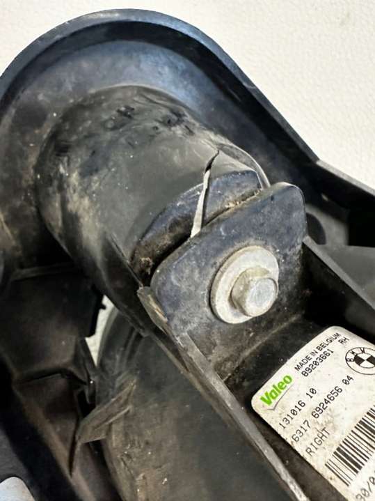89203661631769246560451117118152 Фара противотуманная правая  BMW 1 E87/E8/E82/E88 (2004-2007) 2004г. | Фото № 4  89203661631769246560451117118152 Фара противотуманная правая  BMW 1 E87/E8/E82/E88 (2004-2007) 2004г. - Фото 4
