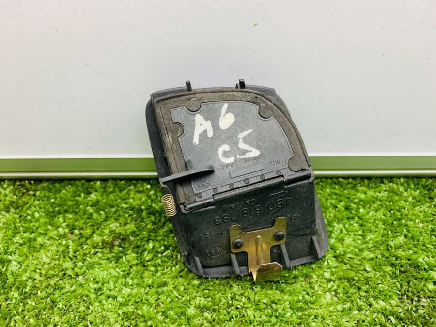 4B0819793  Дефлектор воздушный в торпедо левый   Audi A6 C5 2004г. | Фото № 5  4B0819793  Дефлектор воздушный в торпедо левый   Audi A6 C5 2004г. - Фото 5