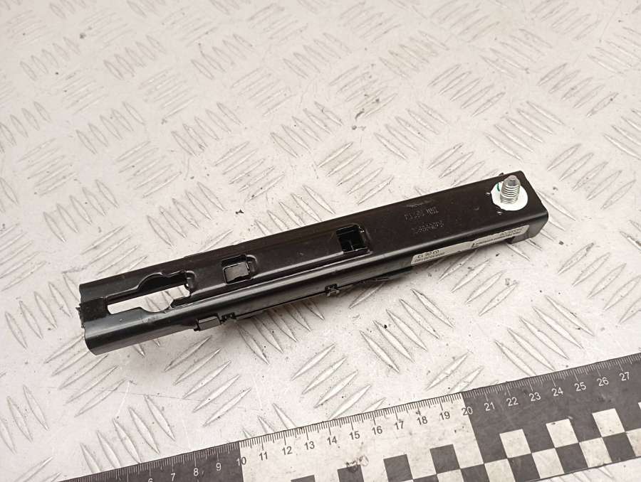 3403970634059892C9683636180 Механизм регулировки высоты ремня безопасности Peugeot 3008 2015г. | Фото № 2 3403970634059892C9683636180 Механизм регулировки высоты ремня безопасности Peugeot 3008 2015г. - Фото 2