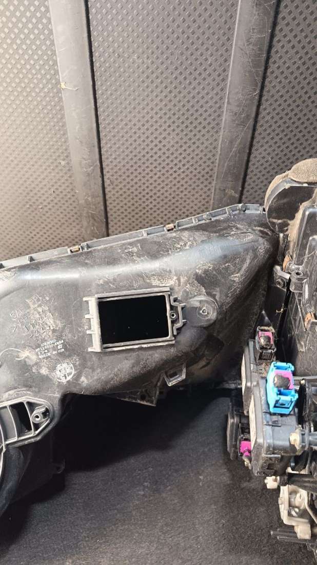 Корпус печки Audi A6 C5 (S6,RS6) 1998г. | Фото № 3 Корпус печки Audi A6 C5 (S6,RS6) 1998г. - Фото 3