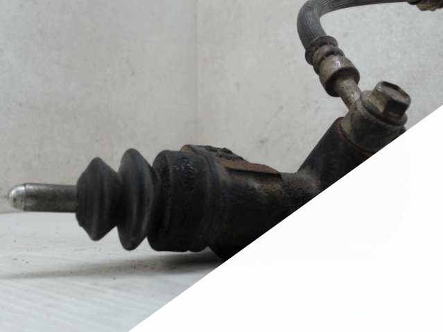 Цилиндр сцепления рабочий Nissan Almera N16 (2000 - 2006) Хэтчбек (3-дв) 2002г. | Фото № 2 Цилиндр сцепления рабочий Nissan Almera N16 (2000 - 2006) Хэтчбек (3-дв) 2002г. - Фото 2