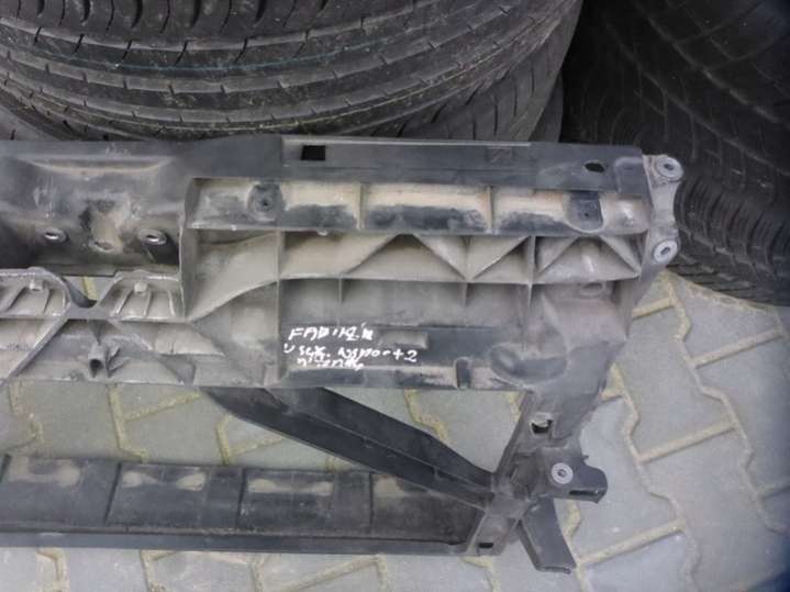 6V0805588B Передняя панель крепления облицовки (телевизор)  Skoda Fabia 3 поколение (2014-2018) 2014г. | Фото № 2  6V0805588B Передняя панель крепления облицовки (телевизор)  Skoda Fabia 3 поколение (2014-2018) 2014г. - Фото 2