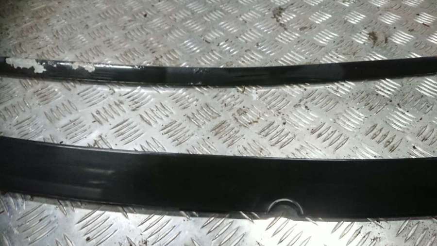 Молдинг лобового стекла Mercedes 190 W201 1985г. | Фото № 5 Молдинг лобового стекла Mercedes 190 W201 1985г. - Фото 5