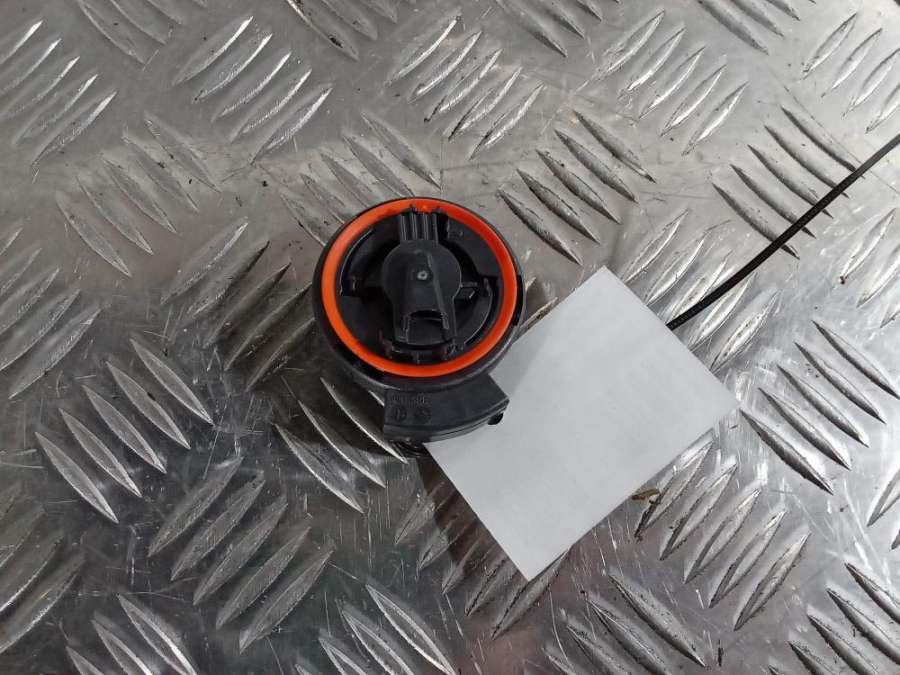 1036762 Датчик удара Tesla Model 3 2019г. | Фото № 1 1036762 Датчик удара Tesla Model 3 2019г. - Фото 1