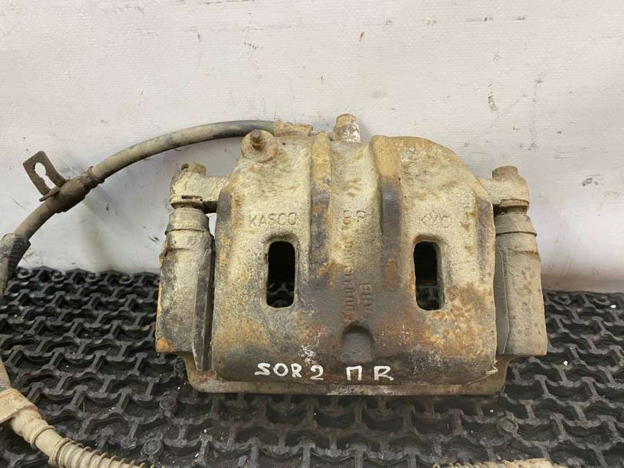 Суппорт передний правый Kia Sorento внедорожник 2005г. | Фото № 6 Суппорт передний правый Kia Sorento внедорожник 2005г. - Фото 6