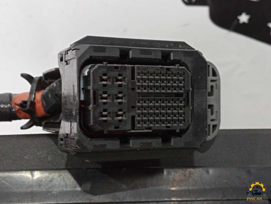 Пластик салона Jaguar F-Pace 2017г. | Фото № 7 Пластик салона Jaguar F-Pace 2017г. - Фото 7