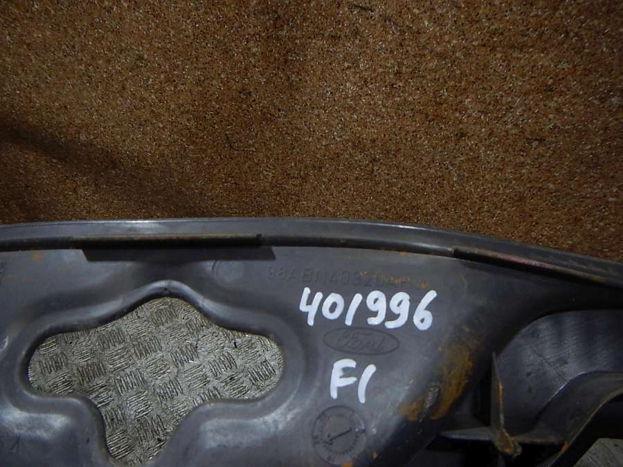 1079550 Обшивка багажника  Ford Focus 0000г. | Фото № 3  1079550 Обшивка багажника  Ford Focus 0000г. - Фото 3