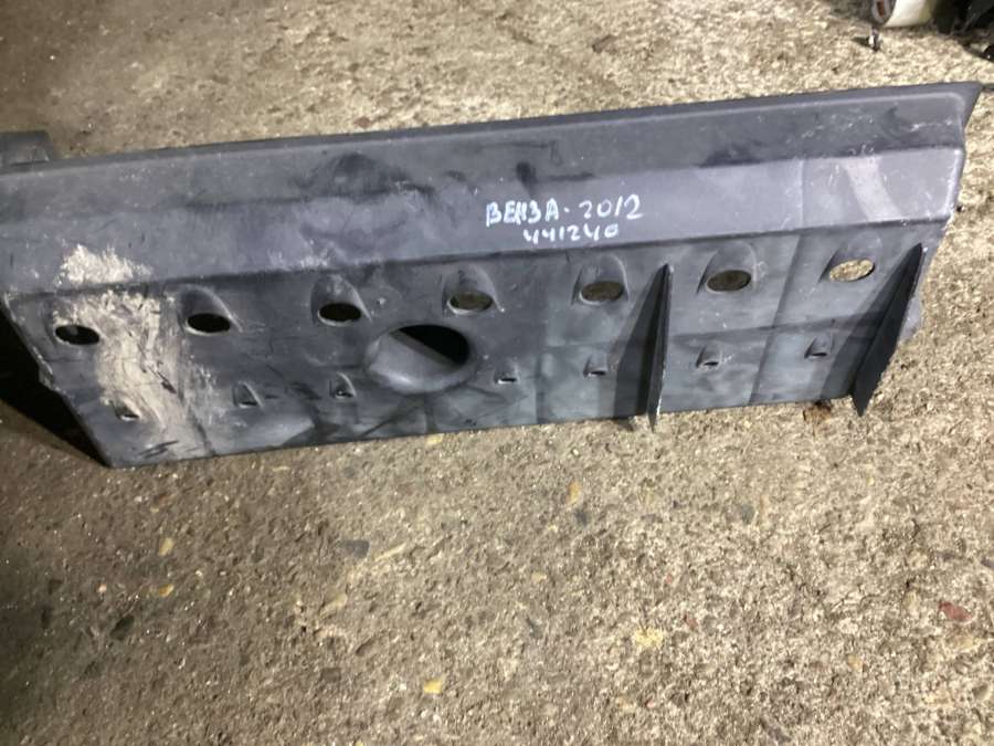 583980T010 Защита днища Toyota Venza AGV10 2012г. | Фото № 2 583980T010 Защита днища Toyota Venza AGV10 2012г. - Фото 2