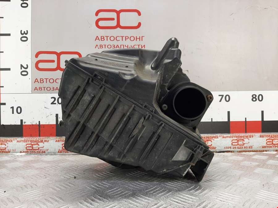 8200947663 Корпус воздушного фильтра Renault Megane 3 (2008-2016) Хетчбэк 3дв. 2009г. | Фото № 1 8200947663 Корпус воздушного фильтра Renault Megane 3 (2008-2016) Хетчбэк 3дв. 2009г. - Фото 1