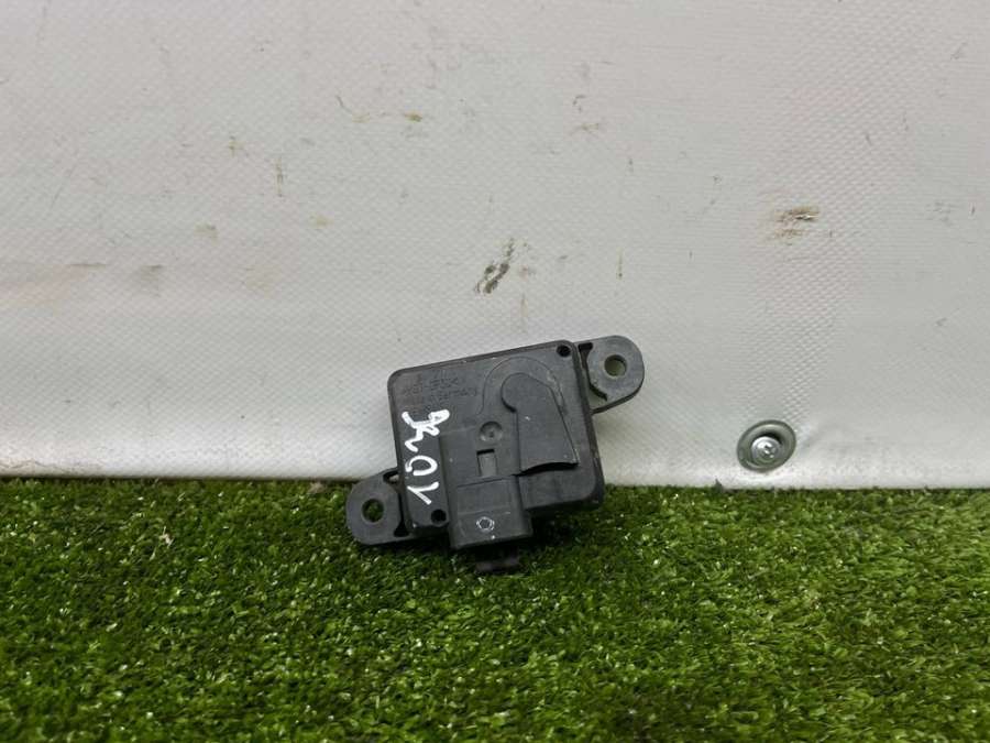 09133263 Датчик AIRBAG Opel Zafira A 2002г. | Фото № 1 09133263 Датчик AIRBAG Opel Zafira A 2002г. - Фото 1