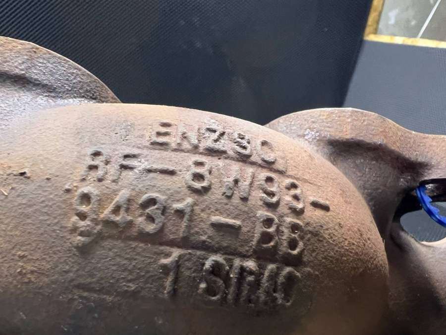 AJ812275LR0351098W93-9431-BB Выпускной коллектор  Jaguar XF X250 CC9 2011г. | Фото № 7  AJ812275LR0351098W93-9431-BB Выпускной коллектор  Jaguar XF X250 CC9 2011г. - Фото 7