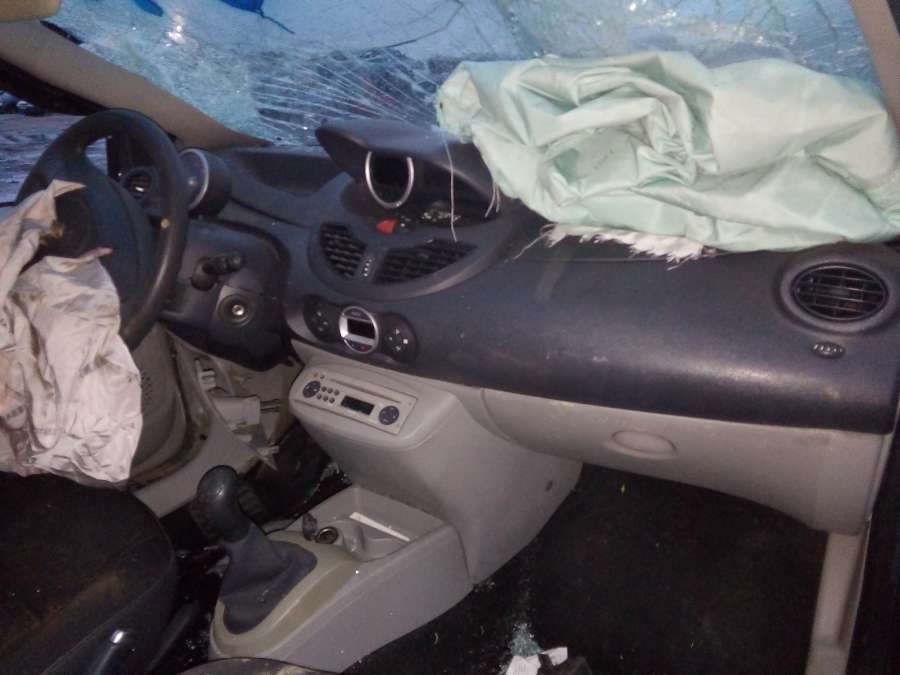 Патрубок интеркулера Renault Twingo 2 (2007-2014) Хетчбэк 3дв. 2008г. | Фото № 7 Патрубок интеркулера Renault Twingo 2 (2007-2014) Хетчбэк 3дв. 2008г. - Фото 7